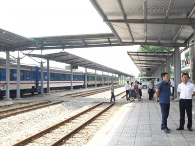 Ga Lào Cai - ga đầu tiên trên tuyến đường sắt Lào Cai - Hà Nội - Hải Phòng.