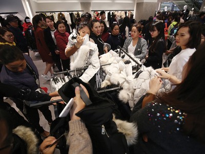 Nhu cầu tiêu dùng của người dân đang cải thiện cùng với đà hồi phục của nền kinh tế