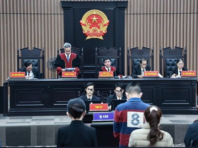 Hội đồng xét xử sơ thẩm vụ án "chuyến bay giải cứu" giai đoạn 2.