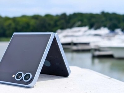 Samsung được cho là đang chuẩn bị ra mắt Galaxy Z Flip FE, mẫu điện thoại màn hình gập giá rẻ nhất của hãng, vào năm 2025. Ảnh: Getty