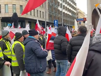 Nông dân Ba Lan biểu tình phản đối nhập khẩu nông sản Ukraine