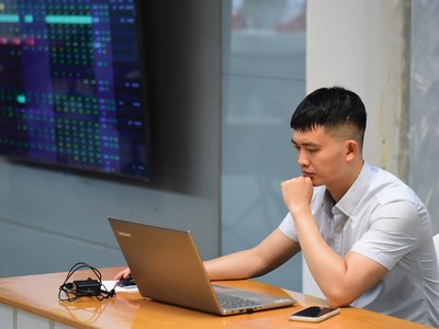 Thời điểm thị trường giao dịch "èo uột" hiện tại rất thích hợp để lựa chọn các cổ phiếu mục tiêu