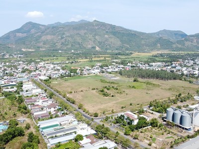 Khánh Hòa gặp nhiều khó khăn khi xác định giá đất tại các dự án, trong đó có các dự án bất động sản đã triển khai. Ảnh: Linh Đan 