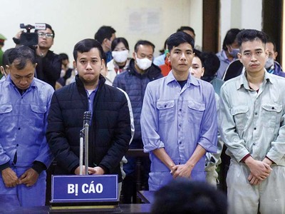 Bị cáo Nguyễn Minh Tú và 99 đồng phạm bị đưa ra xét xử trong giai đoạn I của vụ án 