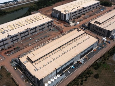 Một trung tâm dữ liệu của Amazon Web Services ở khu vực Stone Ridge, bang Virginia, Mỹ. Ảnh minh họa: AFP