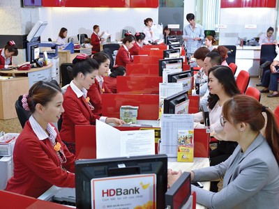 Nhiều ngân hàng ghi nhận lợi nhuận 2024 tăng trưởng 2 con số