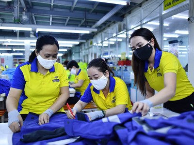 VN-Index hướng tới vùng 1.600-1.640 điểm, dệt may tìm cơ hội giữa thách thức