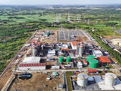 Doanh nghiệp rất mong có cơ chế rõ ràng để đầu tư ngành điện. Trong ảnh: Nhà máy Điện Nhơn Trạch 3&4 (Đồng Nai)