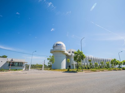 Để áp dụng thủ tục đầu tư đặc biệt, dự án đầu tư tại khu công nghệ cao phải đáp ứng các nguyên tắc, tiêu chí đối với dự án thực hiện hoạt động công nghệ cao theo quy định của Chính phủ. Trong ảnh: Dự án Trung tâm Vũ trụ Việt Nam tại Khu Công nghệ cao Hòa Lạc 