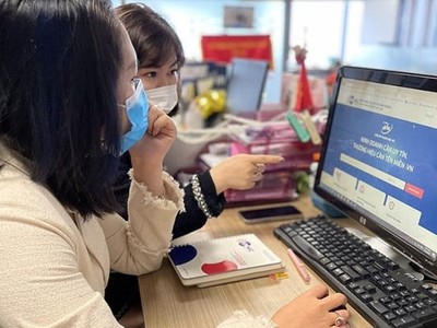 Đăng ký, sử dụng 70.000 tên miền thuộc không gian tên miền mới 