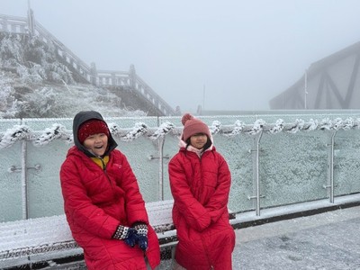 “Nóc nhà Đông Dương” chìm trong tuyết trắng những ngày cận Tết 