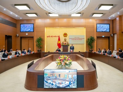 Toàn cảnh cuộc làm việc.