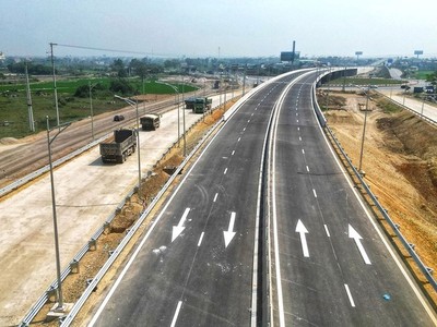 Không để xảy ra tình trạng "quân xanh, quân đỏ" khi đấu thầu dự án cao tốc 