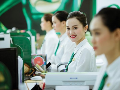 Năm 2024, ngành ngân hàng tiếp tục giữ vai trò trụ cột trong thị trường trái phiếu doanh nghiệp, với tổng giá trị phát hành hơn 318.400 tỷ đồng, chiếm 67%