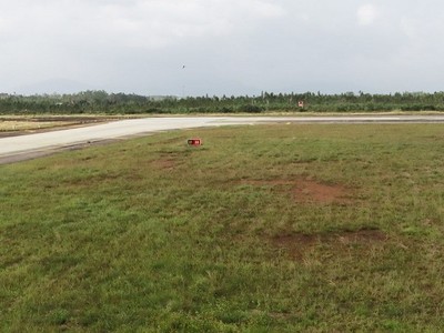 Khu vực thực hiện dự án nâng cấp, mở rộng Cảng hàng không Phù Cát Ảnh: Thùy Trang. 