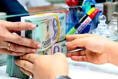 Ngân hàng cạnh tranh lãi suất không lành mạnh sẽ bị phạt room tín dụng, thu hồi giấy phép 