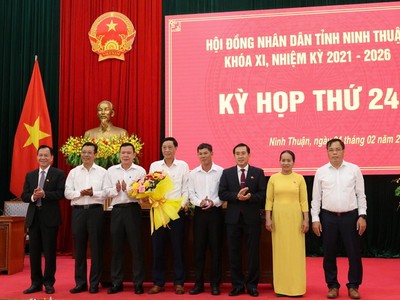 7 Ủy viên UBND tỉnh Ninh Thuận khóa XI, nhiệm kỳ 2021-2026 được bầu bổ sung. Ảnh: CTĐT tỉnh Ninh Thuận.
