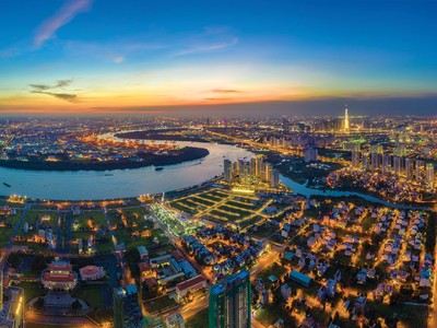 Doanh nghiệp địa ốc bung hàng