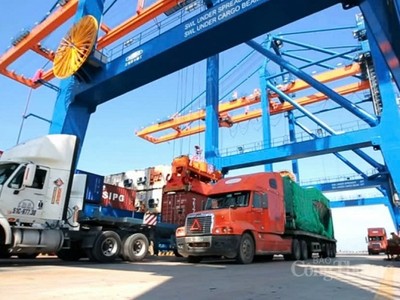 Để tăng trưởng xuất khẩu 12%, Bộ Công thương đề nghị phải khai thác các thị trường mới.