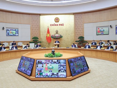 Tại phiên họp Chính phủ thường kỳ ngày 5/3, Thủ tướng Phạm Minh Chính yêu cầu Bộ Tài chính thúc đẩy đầu tư công mạnh hơn, nhanh hơn, quyết liệt hơn. Ảnh: Nhật Bắc 