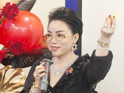Nhiều nhà đầu tư mua phải vàng giả của nữ Chủ tịch Công ty Coco Lee Diamond Hà Nội.