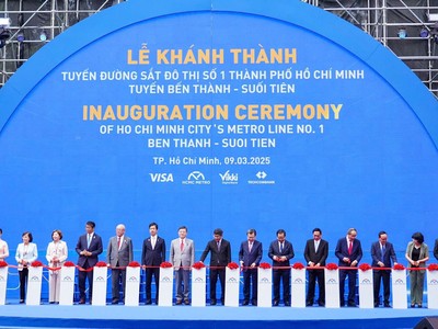 TP.HCM khánh thành tuyến metro số 1: Ngân hàng số Vikki tặng 100.000 thẻ VikkiGO đi metro miễn phí cho người dân