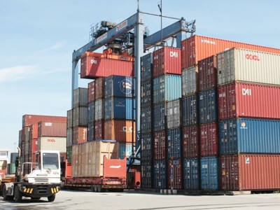 So với cùng kỳ 2024, kết quả thu ngân sách của ngành Hải quan 2 tháng năm 2025 tăng trưởng gần 9%. 