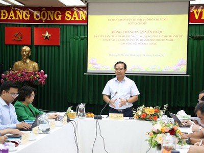 Chủ tịch UBND TP.HCM Nguyễn Văn Được phát biểu tại buổi làm việc với Sở Tài chính - Ảnh: Lê Anh 