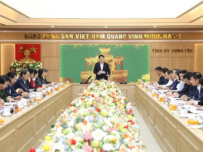 Chủ tịch nước Lương Cường, Trưởng đoàn kiểm tra số 1907 chủ trì Hội nghị. Ảnh: Lê Hiếu