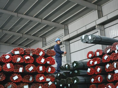 Thị trường thép trong nước được kỳ vọng phục hồi nhờ đầu tư công và kinh tế tăng trưởng 