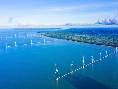 Dự án Điện gió Đông Hải 1 - Trà Vinh tại xã Đông Hải, huyện Duyên Hải, tỉnh Trà Vinh do Trungnam Trà Vinh 1 WP làm chủ đầu tư. Ảnh: TrungNam Group