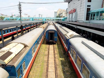 Dự án Đầu tư xây dựng tuyến đường sắt Lào Cai - Hà Nội - Hải Phòng phấn đấu hoàn thành chậm nhất là năm 2030 