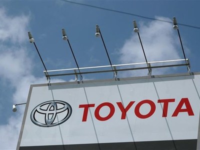 EU xử phạt nghiêm các nhà sản xuất liên minh tái chế ô tô 'hết đát'