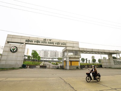 Chính phủ đã đồng ý về chủ trương sẽ bố trí 1.459 tỷ đồng từ nguồn tăng thu ngân sách trung ương năm 2024 để hoàn thành 2 dự án bệnh viện Bạch Mai và Việt Đức cơ sở 2 trong năm 2025. Ảnh: Đức Thanh 