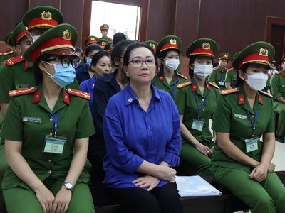 Bị cáo Trương Mỹ Lan tại tòa.