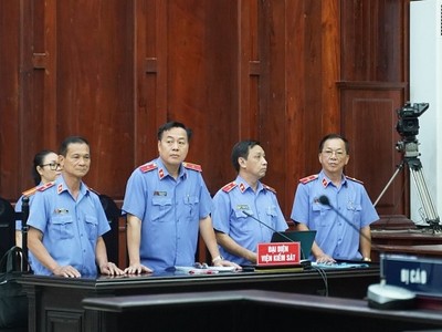 Đại diện Viện Kiểm sát Nhân dân cấp cao tại TP.HCM tham gia phiên toà phúc thẩm (giai đoạn 2).