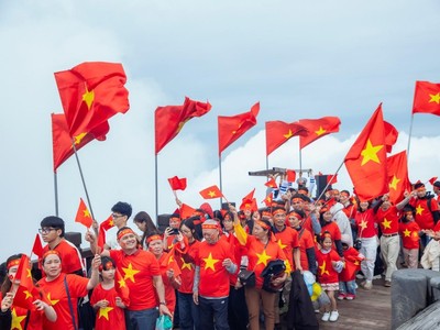 Fansipan Sa Pa hút khách trong dịp nghỉ lễ 30/4 với nhiều trải nghiệm độc đáo