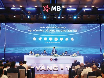 Một số ngân hàng vừa ghi nhận thêm cổ đông nắm giữ trên 1% cổ phần là MB, ACB, Saigonbank...
