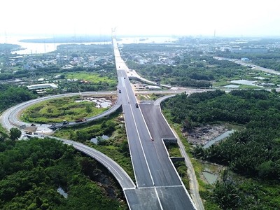 Một nút giao kết nối với cao tốc Bến Lức - Long Thành