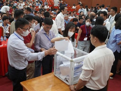 Đất đấu giá huyện Thạch Thất lập đỉnh mới, giá trúng cao nhất gần 181 triệu đồng/m2 