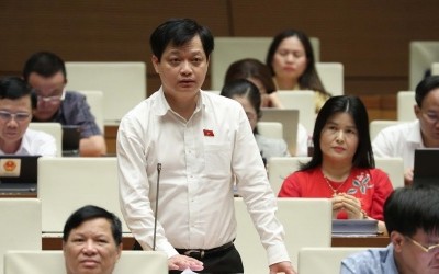 Đại biểu Nguyễn Hải Nam (Tp.Huế)