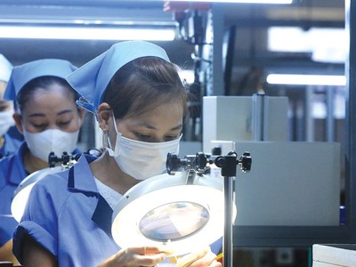 Vốn đăng ký đầu tư trực tiếp nước ngoài 5 tháng đầu năm 2025 đạt gần 18,4 tỷ USD, tăng 51,1% so với cùng kỳ năm ngoái. Ảnh: Tường Lâm