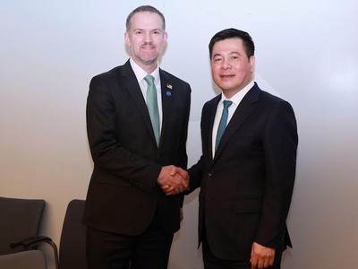 Việt - Mỹ đàm phán cấp Bộ trưởng về thuế đối ứng tại Pháp 