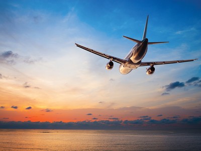 Bảo hiểm hàng không là một trong những nghiệp vụ đóng góp quan trọng vào doanh thu của nhiều công ty bảo hiểm