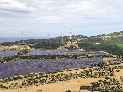 Quy hoạch Điện VIII điều chỉnh đặt ra mục tiêu đến năm 2030, tổng công suất điện gió đạt 26.066 - 38.029 MW. Ảnh: Đ.T 