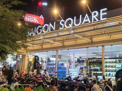 "Điểm nóng" buôn bán hàng giả, hàng nhái Saigon Square vắng vẻ 