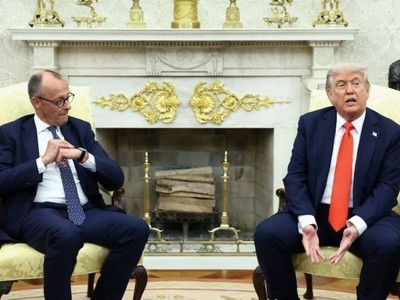 Thủ tướng Đức Friedrich Merz (trái) trong cuộc gặp Tổng thống Mỹ Donald Trump tại Nhà Trắng ngày 5/6/2025. Ảnh: REUTERS/TTXVN