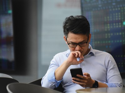Thị trường chứng khoán Việt Nam đặc biệt nhạy cảm với các thông tin không chính thức
