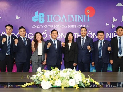 Chủ động thông tin không chỉ giúp doanh nghiệp xây dựng lòng tin, mà còn là yếu tố then chốt để duy trì sự gắn bó của các bên liên quan trong bối cảnh thị trường nhiều biến động