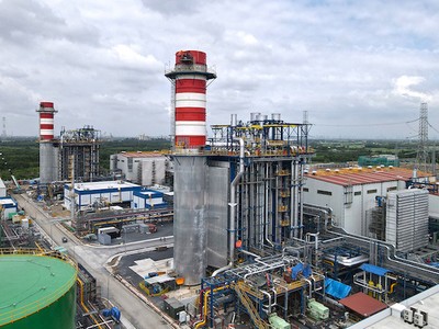 Tại Việt Nam hiện mới có Nhà máy Điện khí LNG Nhơn Trạch 3&4 do Tổng công ty Điện lực Dầu khí Việt Nam là chủ đầu tư đang chuẩn bị vận hành thương mại.